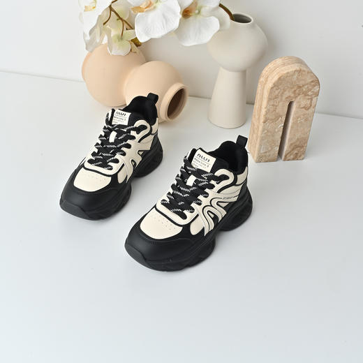 经典鲨2025冬季专柜新款潮流拼色系带加绒保暖跑步休闲鞋女KW219-558161 商品图6