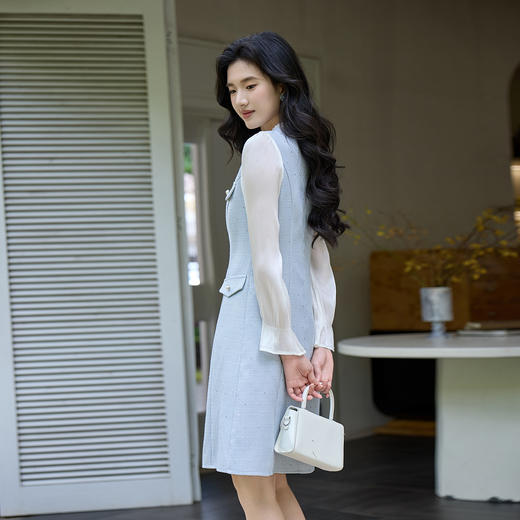 奢姿大码女装2025秋季胖妹妹时尚撞色拼接设计气质珍珠纽扣连衣裙9953853681 商品图3