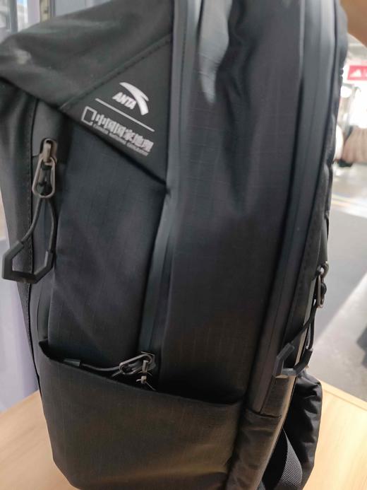 XY/安踏男女运动休闲大容量双肩背包192427162--1基础黑色 商品图2