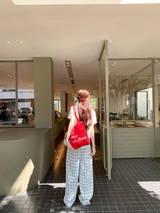 【110元任选2件】最后一波现货！韩系休闲印花白色正肩T恤 商品图9