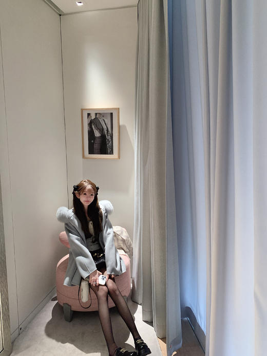 金蘑菇菇 mignon又见海瑟薇/娇俏弧度 定染10羊绒 小个子大衣 商品图11