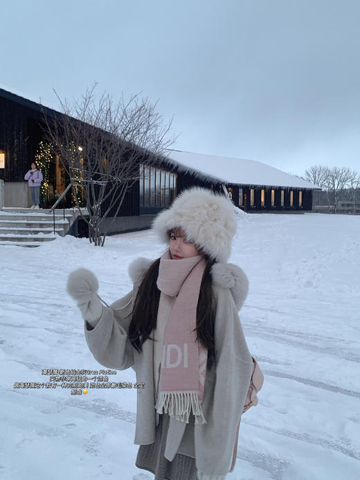 金蘑菇菇 mignon又见海瑟薇/娇俏弧度 定染10羊绒 小个子大衣 商品图3