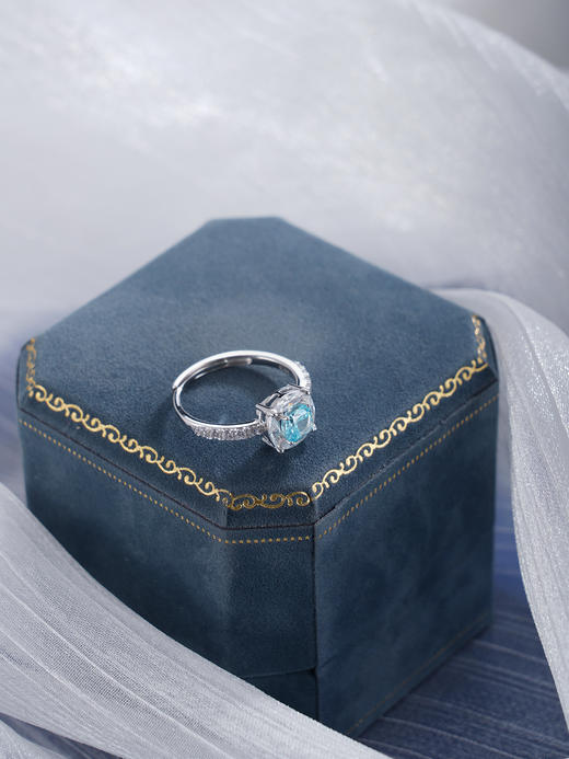 子佩集【冰糖海岸】S925银戒指【YJ-0343104】时尚蓝锆石方块2509 商品图8