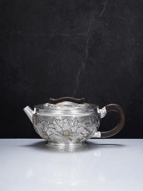 子佩集【花开福瑞】S999银摆件【ZJ039】茶具花朵嵌金平盖小茶壶2509