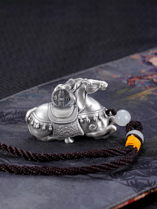 子佩集【马上发财】S999银手把件【HS009】卧马招财进宝2509 商品图2
