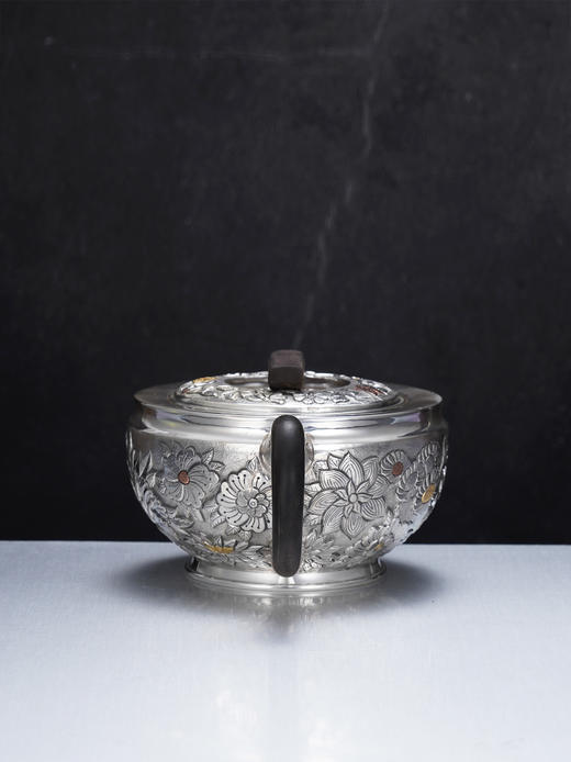 子佩集【花开福瑞】S999银摆件【ZJ039】茶具花朵嵌金平盖小茶壶2509 商品图3