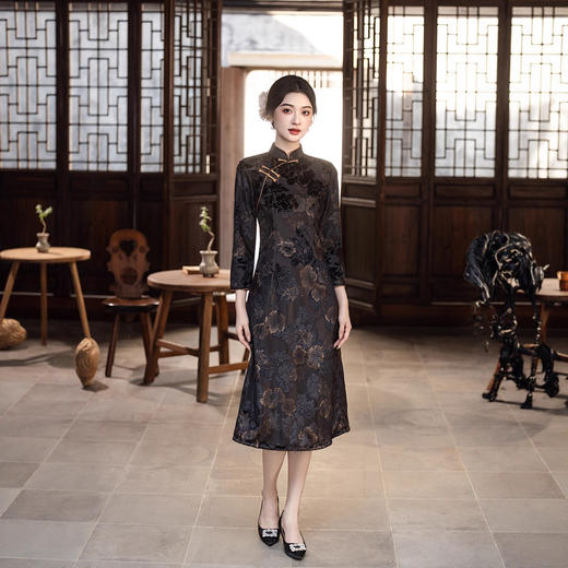 SYK23041 提花A版旗袍 2025秋冬新款复古国风改良新中式日常可穿中老年旗袍 商品图2