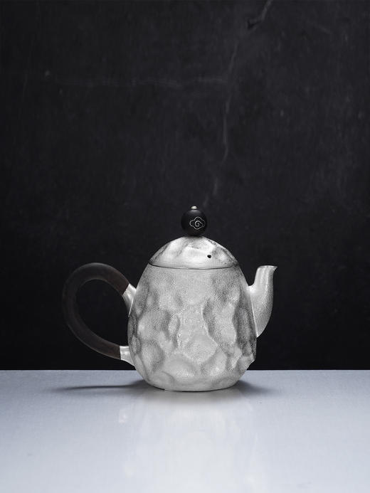 子佩集【涤尘观澜】S999银摆件【ZJ038】茶具锤纹磨砂小茶壶2509 商品图3