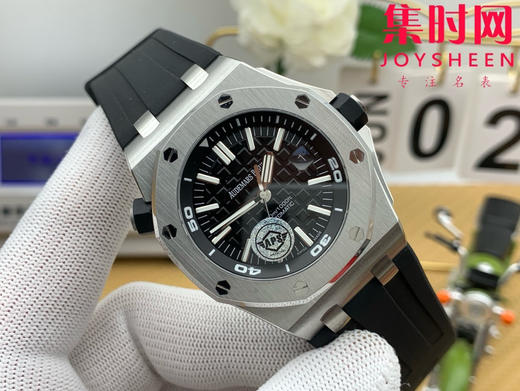 爱彼APS皇家橡树15703系列 APS15703密底 男士腕表 表径42mm 商品图1