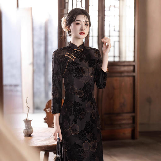 SYK23041 提花A版旗袍 2025秋冬新款复古国风改良新中式日常可穿中老年旗袍 商品图0