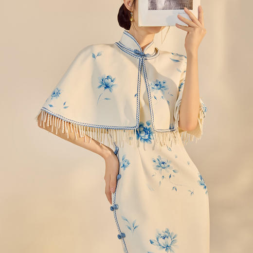 N8053民国风改良中式少女旗袍裙新中式高端青花瓷连衣裙披肩套装 商品图3