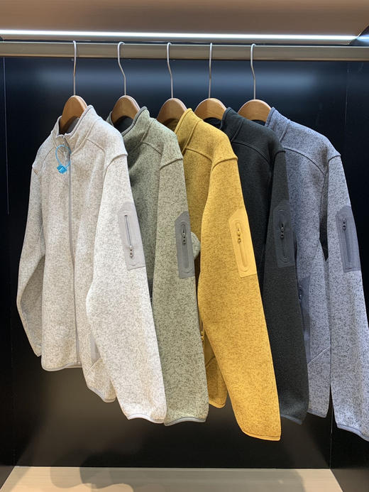 全网断货❗️ 鸟家同款【Covert户外抓绒立领外套】 3D立体裁剪，合理的人体学结构，上身版型好！   ✅Alpenex II混色抓绒面料  ✅不限年龄，不挑身材，情侣搭配都可以穿！！ 商品图2