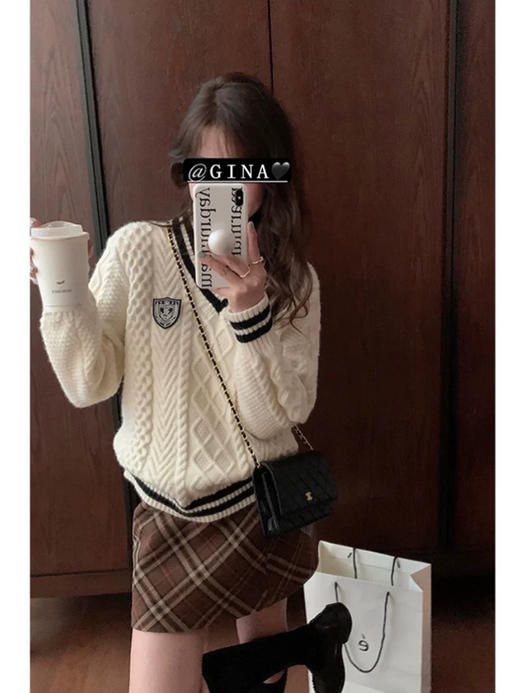 学院风麻花毛衣 商品图1