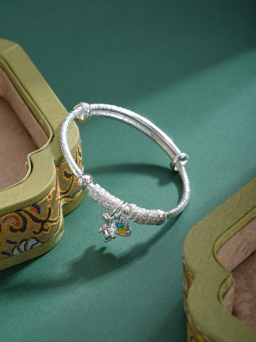 子佩集【马上幸福】S999银童镯【YHSZ0139】儿童珐琅彩平安儿童2509 商品图9