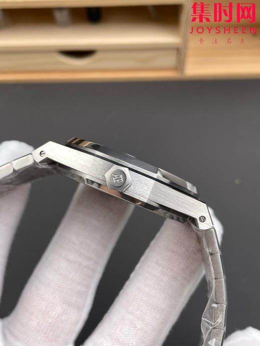 【贵重物品】爱彼BBS皇家橡树陀飞轮系列 男士腕表 “陀飞轮”表径41mm 商品图5