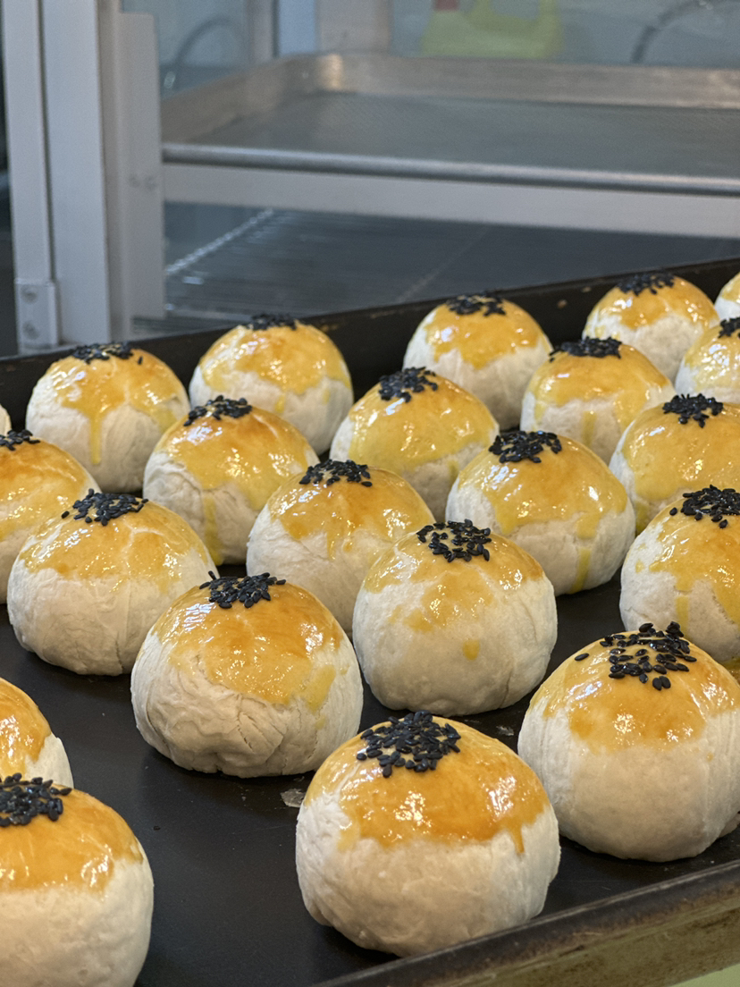 经典低糖红豆沙蛋黄酥