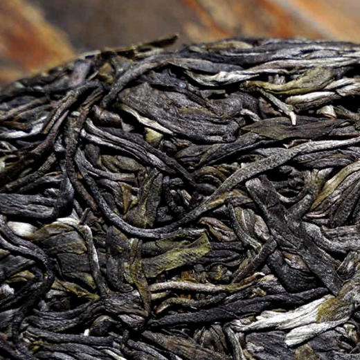 最后5提，售罄绝版！【麻黑单株】【双11狂欢盛典】2025年头春头采古茶单株易武山系的标杆韵味易武小香猪再好喝也没有麻黑的茶香，100克*5饼，整提购 商品图2