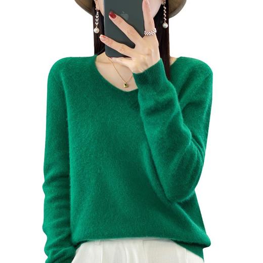 M2-201一线成衣无缝羊毛2025秋冬新短款V字领套头针织打底衫毛衣 商品图4