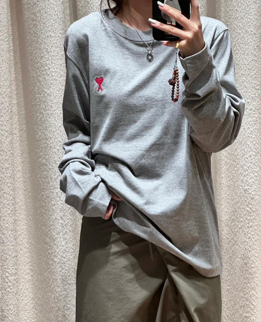 AM*男女款刺绣爱心长袖打底衫 商品图3