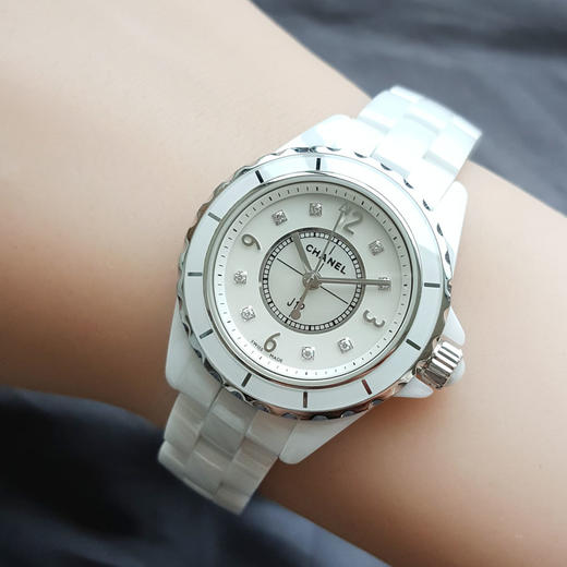 【95新】CHANEL 香奈儿J12系列H2570石英机芯29MM（女款）300925NJS15现售价：13700 商品图7