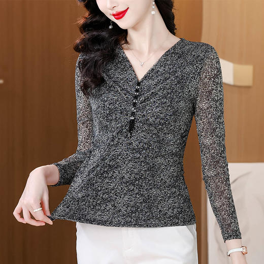 KQL C302N1786印花网纱钉钻打底衫修身显瘦T恤小衫 商品图3