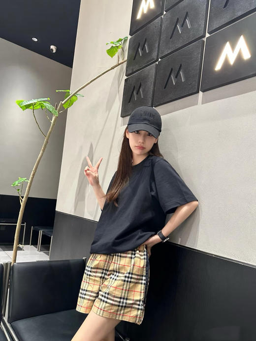 巴宝莉 25早春黑边格纹短裤（ZY*TM） 商品图2