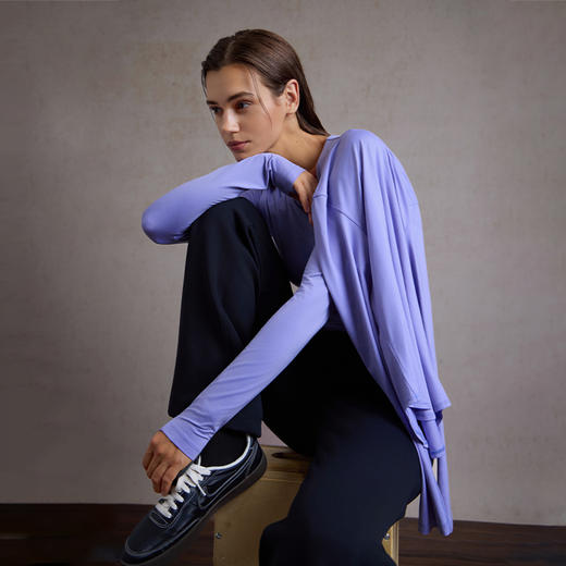 TITIKA云柔BRA仿生运动长袖T恤一体胸垫秋季修身休闲运动上衣11224 商品图4