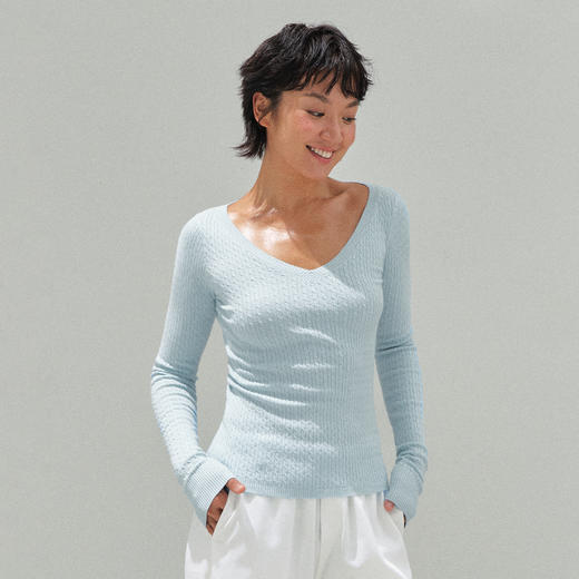 Ariseism 美式复古设计感V领修身打底针织衫女秋季新款毛衣上衣 商品图1