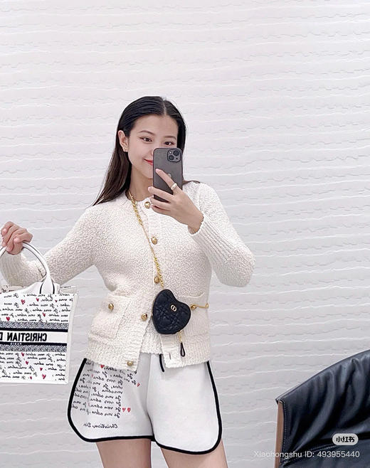 108-2 圆正限量 雕 进口纱香风两件套 商品图6