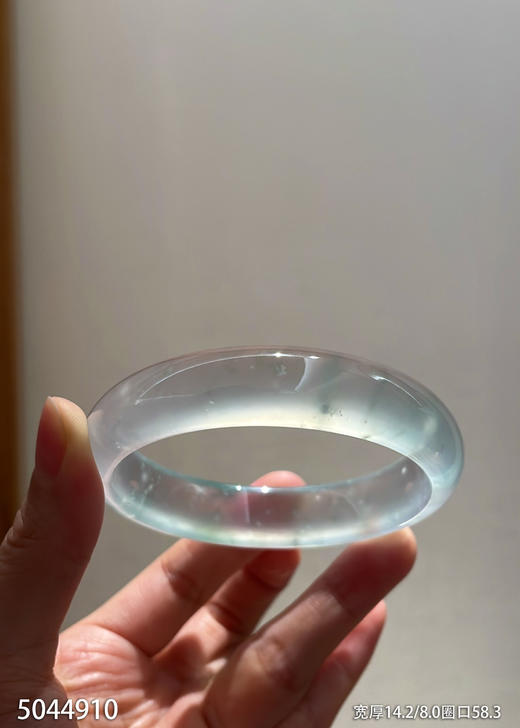 玻璃种宽版福镯【5044910】圈口58.3。具体价格微信咨询 商品图6