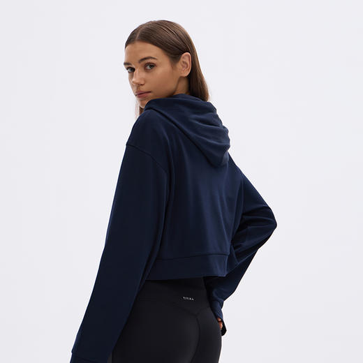 TITIKA花瓣短款带帽卫衣秋冬款女户外休闲长袖套头外套51227 商品图1