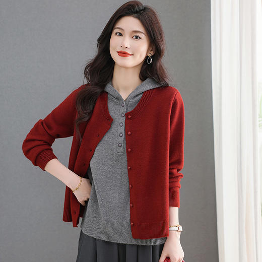 SCT6562-188 高级感连帽女卫衣2025新款春秋季毛衣短款假两件针织外套洋气上衣 商品图3