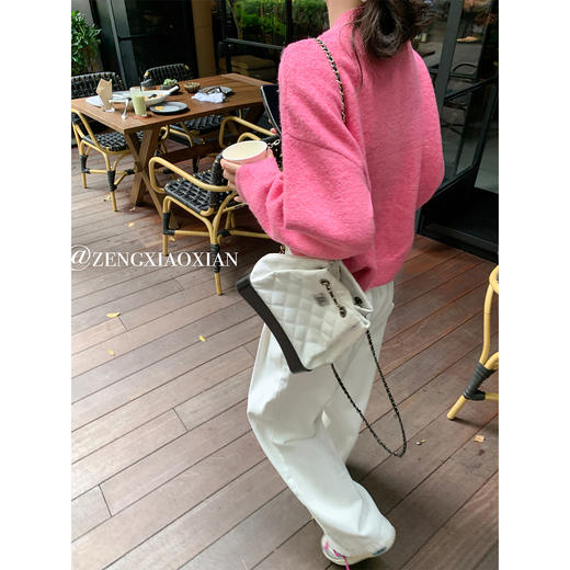 <曾小咸推荐>韩版粉色圆领套头毛衣 商品图4