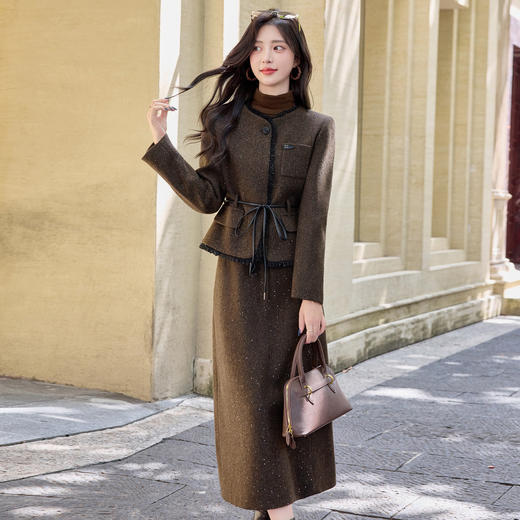 HR YJLY8668小香流苏系带两件套 商品图1