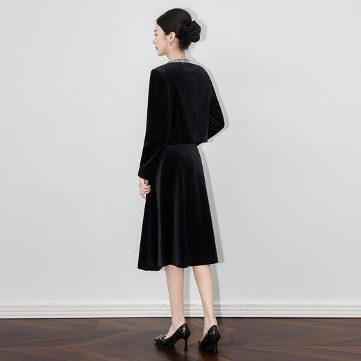 「高货wl」全新升级【铂金会员496/天猫669/差价173】(99223)洛诗琳2025秋季法式重工钉钻丝绒短外套A字半身裙两件套 商品图1