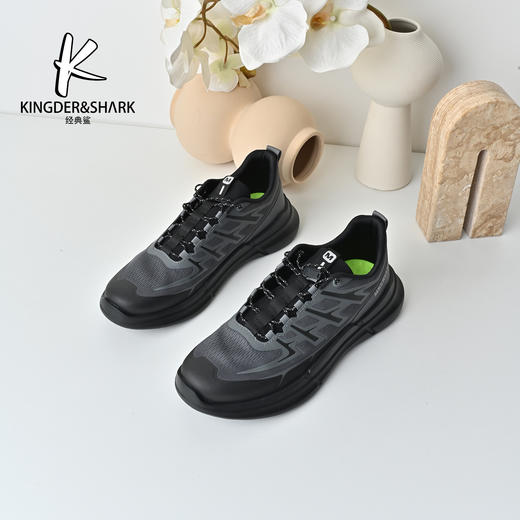 经典鲨2025年秋季专柜新款男士百搭透气舒适跑步休闲鞋KW08-533311 商品图1
