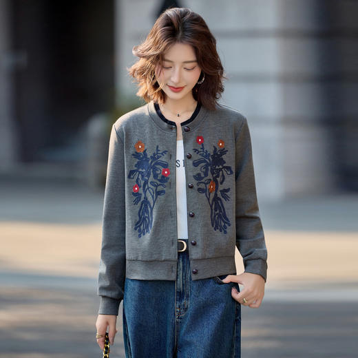 WZNHMEIQIN57092025年秋季新款时尚刺绣短款外套女 商品图2