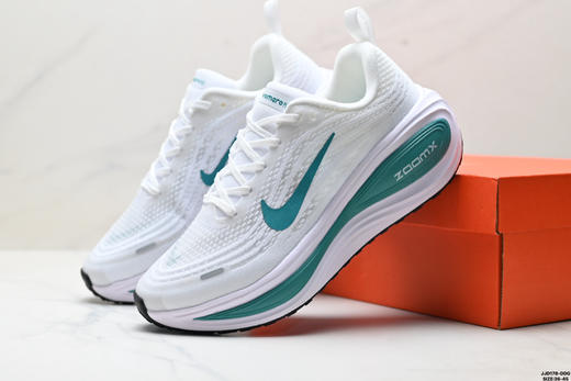 耐克NIKE VOMERO PLUS减震防滑低帮跑步鞋HV8150-100男女鞋 商品图7