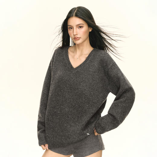 Ariseism 美式复古设计感V领宽松毛衣女秋季新款上衣 商品图0