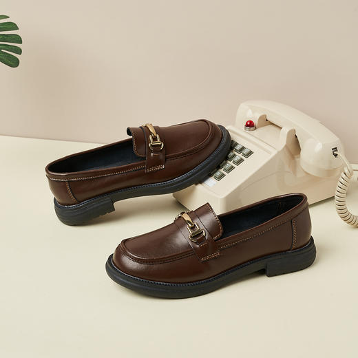 【鬼马少女】马衔扣乐福鞋丨巨软~一脚蹬复古英伦单鞋 商品图4