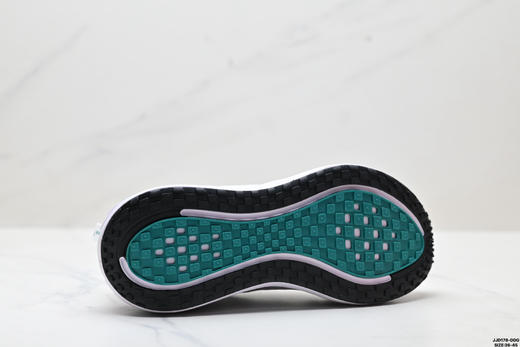 耐克NIKE VOMERO PLUS减震防滑低帮跑步鞋HV8150-100男女鞋 商品图8