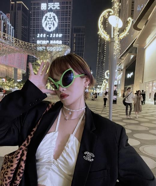 香奈儿 镂空胸针 颗颗施华洛钻+珍珠（XK） 商品图1