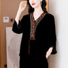 2025新中式中年妈妈春秋新款金丝绒国风刺绣钉珠上衣套装 商品缩略图2