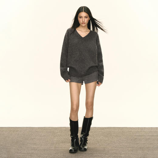 Ariseism 美式复古设计感V领宽松毛衣女秋季新款上衣 商品图3