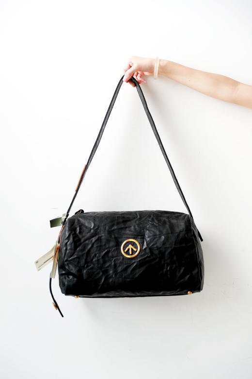 不费力的时髦范儿，随性也松弛。植鞣真皮大容量包包合集C100766 商品图8