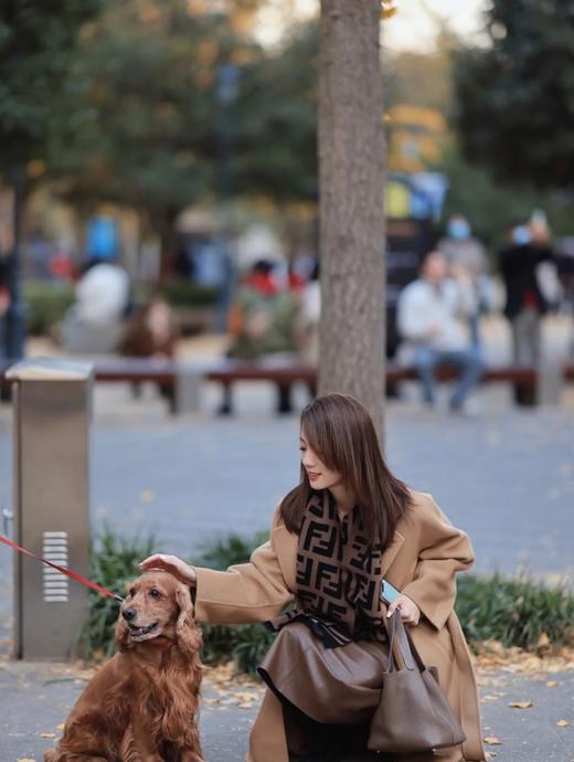 芬迪 羊毛短须围巾  （ZT*DSX） 商品图3