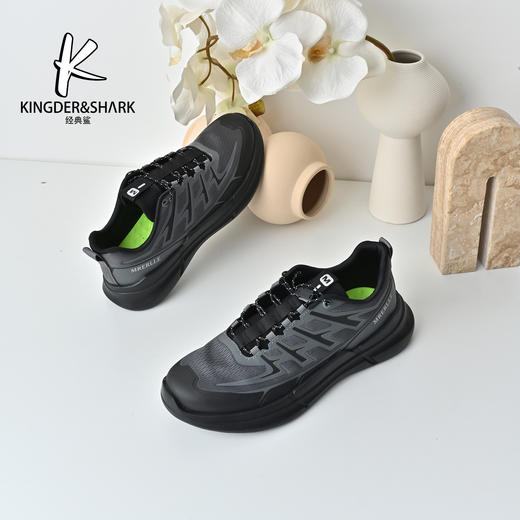 经典鲨2025年秋季专柜新款男士百搭透气舒适跑步休闲鞋KW08-533311 商品图5