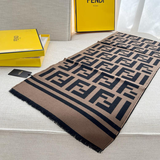 芬迪 羊毛短须围巾  （ZT*DSX） 商品图0