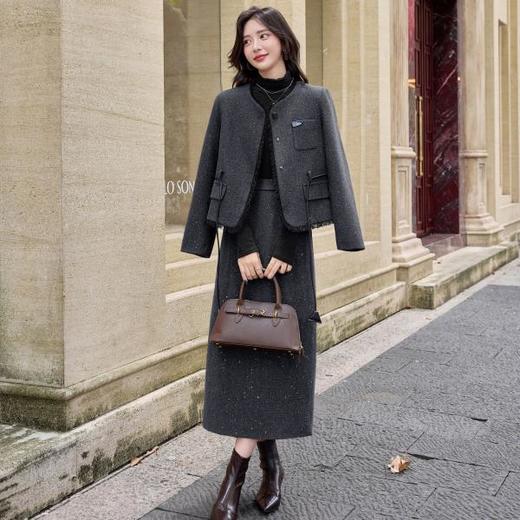 HR YJLY8668小香流苏系带两件套 商品图0