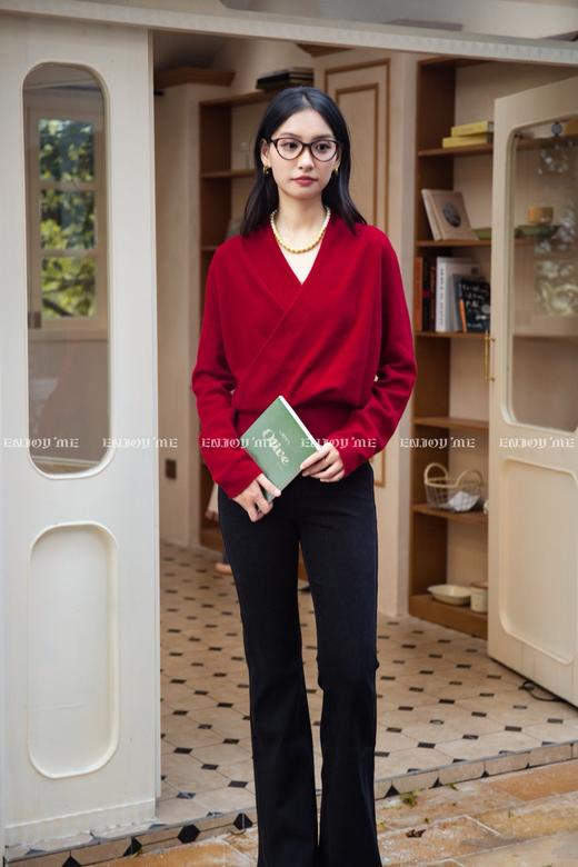 【门店同款】ENJOY冬季“暖冬知性”交叉款针织上衣 166746540 商品图2